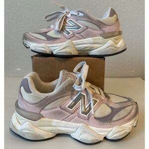 New Balance Youth Sneakers Pink Beige | Size US 1 | Style PC9060BE | Used